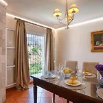Vila Rosemary